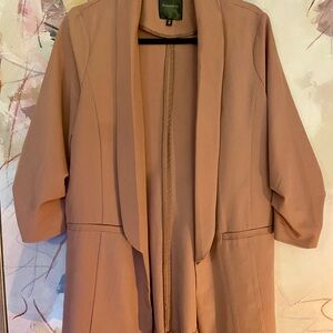 Dynamite Women's Blazer in Warm Tan